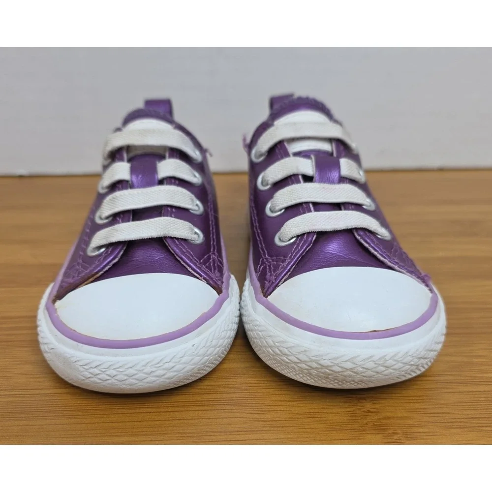 Converse Chuck Taylor All Star Purple Infant Size 5 Hook Loop Sneakers 726104F